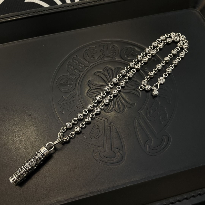 Ch*0me He**ts necklaces